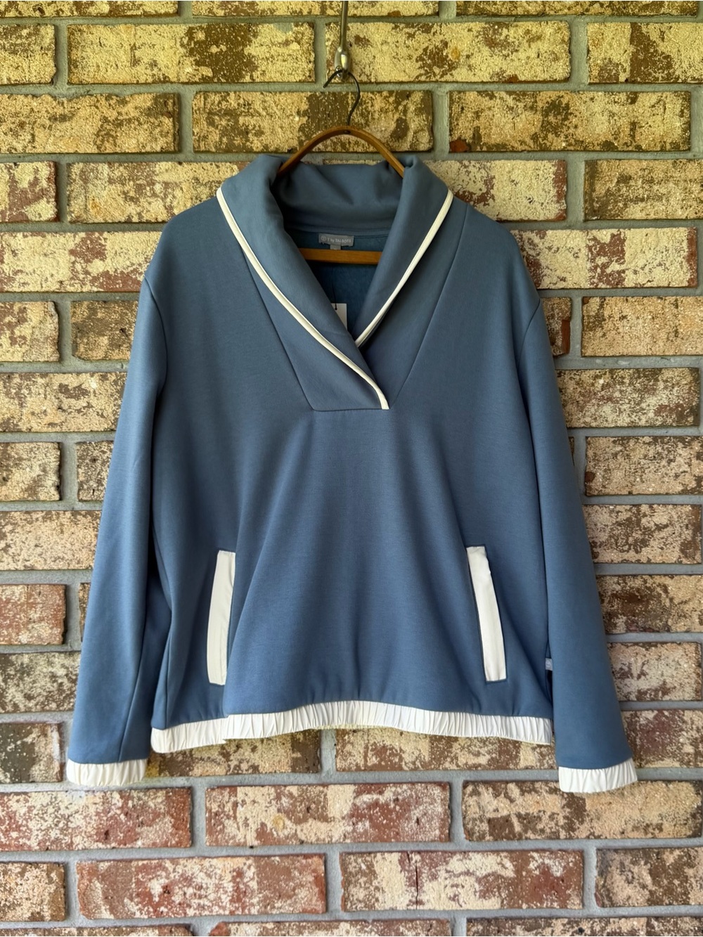 T by Talbots NWT Cozy Cloud Shawl Collar Pullover Size Medium So Soft! Beautiful